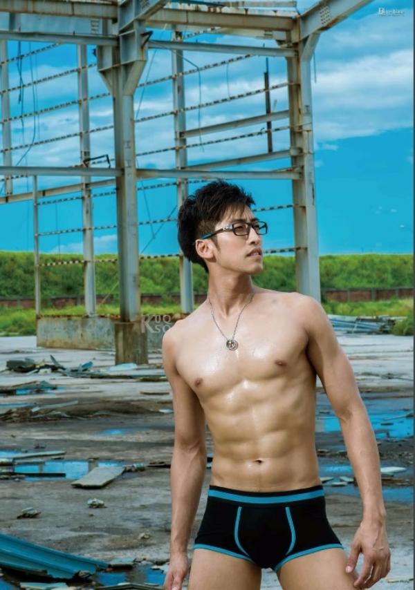 PHOTO-SET-Whoseman-9-明星教練男丁格爾-芬達